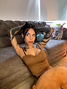 Snapshot of alessia_iris19 chatting on October 16, 2025, 7:15 pm alessia iris19 online show from October 16, 2025, 7:15 pm