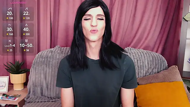 Snapshot of _CRYSTAL_tgirl chatting on December 18, 2024, 3:33 pm CRYSTAL tgirl online show from December 18, 2024, 3:33 pm