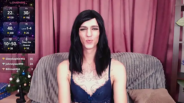 Snapshot of _CRYSTAL_tgirl chatting on December 24, 2024, 8:05 pm CRYSTAL tgirl online show from December 24, 2024, 8:05 pm