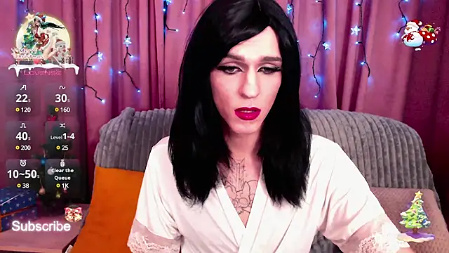 Snapshot of _CRYSTAL_tgirl chatting on January 6, 2025, 8:39 pm CRYSTAL tgirl online show from January 6, 2025, 8:39 pm