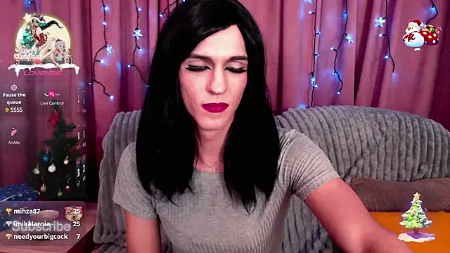 Snapshot of _CRYSTAL_tgirl chatting on January 13, 2025, 10:35 pm CRYSTAL tgirl online show from January 13, 2025, 10:35 pm