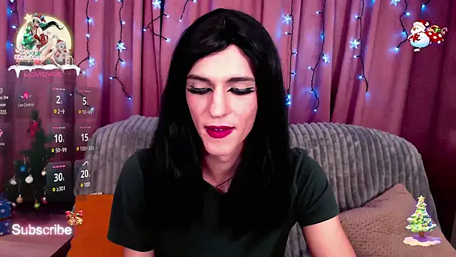 Snapshot of _CRYSTAL_tgirl chatting on January 14, 2025, 9:30 pm CRYSTAL tgirl online show from January 14, 2025, 9:30 pm