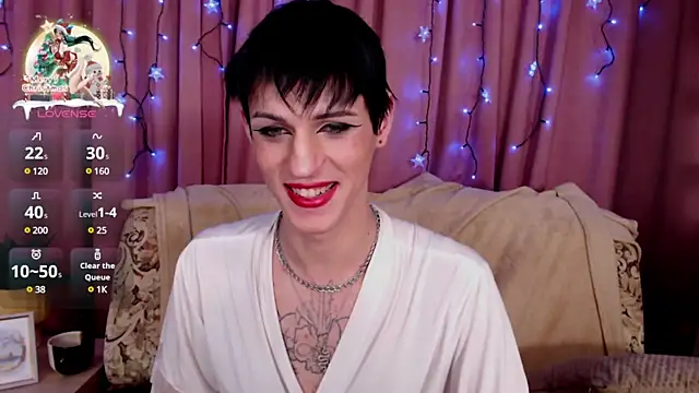Snapshot of _CRYSTAL_tgirl chatting on February 2, 2025, 12:09 am CRYSTAL tgirl online show from February 2, 2025, 12:09 am