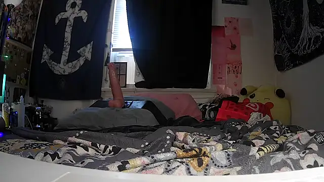 ATwinkie online show from September 14, 2025, 3:44 pm