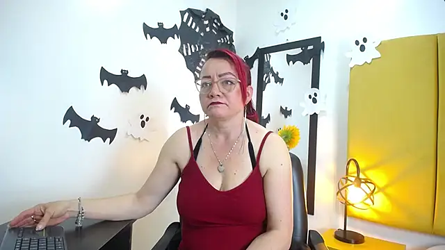 Lupiita223 online show from October 22, 2025, 12:49 pm