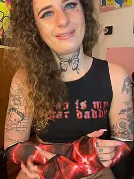 BlazyKitsune- online show from February 21, 2025, 3:32 pm