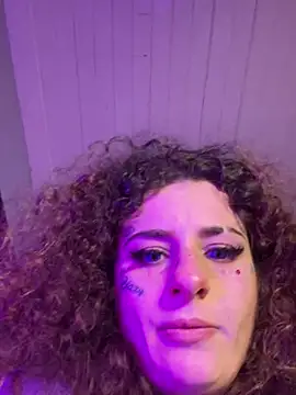 BlazyKitsune- online show from February 19, 2026, 6:48 pm