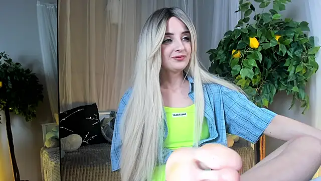 Katty Lights online show from January 27, 2025, 5:37 pm