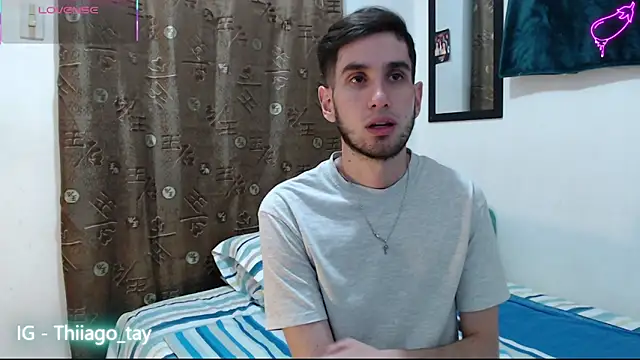 Snapshot of Thhiago_tay chatting on October 11, 2025, 5:28 am Thhiago tay online show from October 11, 2025, 5:28 am