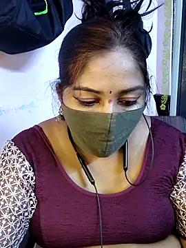 RomeoJuliet345 online show from March 14, 2026, 6:02 pm