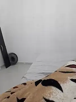 Leleko1997 online show from November 24, 2025, 2:50 pm