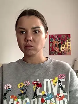 MiraMiss online show from September 15, 2025, 8:14 am