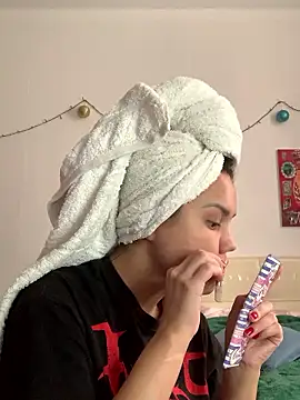 MiraMiss online show from January 12, 2026, 8:52 am