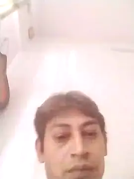 jenilmax online show from December 4, 2024, 6:00 am