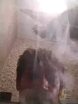 jenilmax online show from December 6, 2024, 5:42 am