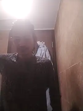 jenilmax online show from January 29, 2025, 11:51 am