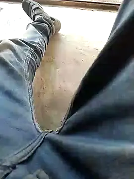 PracticalGum40 online show from December 14, 2024, 10:56 am