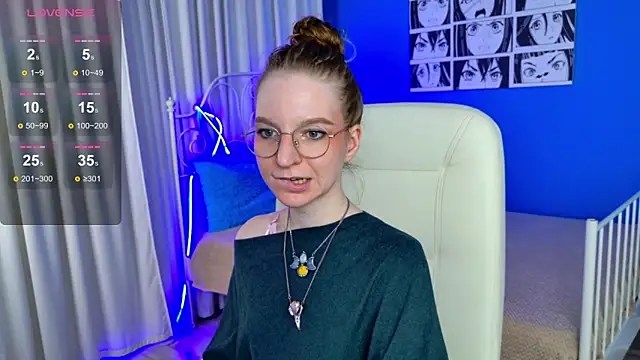 VioletShine online show from November 9, 2025, 9:40 am