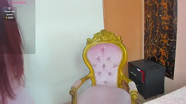 SarayMoorex  online show from March 22, 2025, 3:09 pm