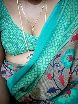 Snapshot of Telugu-mirchi chatting on February 21, 2026, 7:26 pm Telugu-mirchi online show from February 21, 2026, 7:26 pm