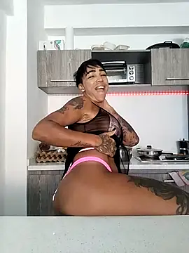 Snapshot of Alison_fitness chatting on February 23, 2025, 6:01 pm Alison fitness online show from February 23, 2025, 6:01 pm
