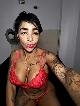 Snapshot of Alison_fitness chatting on March 18, 2025, 11:52 am Alison fitness online show from March 18, 2025, 11:52 am