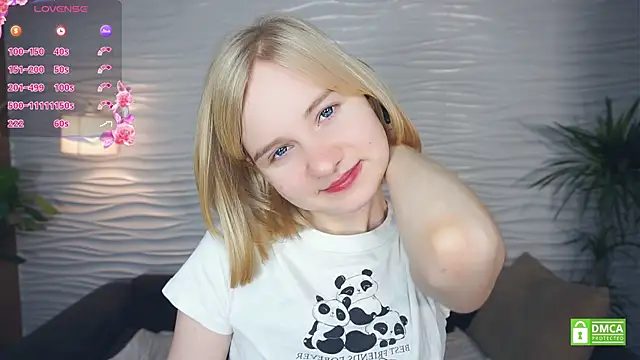 Snapshot of OdelinaFicken chatting on November 14, 2025, 4:11 am OdelinaFicken online show from November 14, 2025, 4:11 am