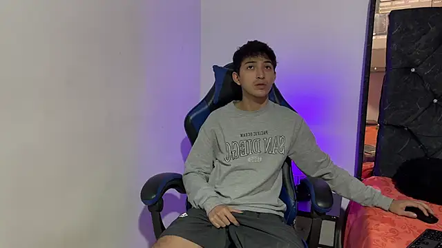 khonsu s online show from April 1, 2026, 10:07 pm