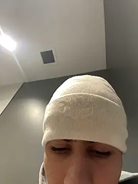 johnycash21 online show from January 13, 2026, 6:02 pm