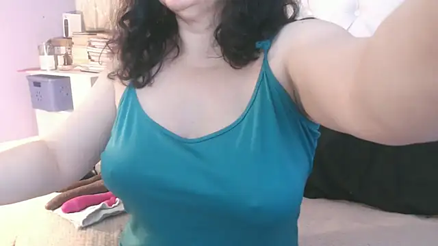 maturepriscila online show from February 23, 2025, 2:25 pm