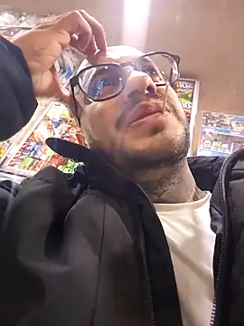 Nicky smith   online show from November 13, 2025, 11:25 pm