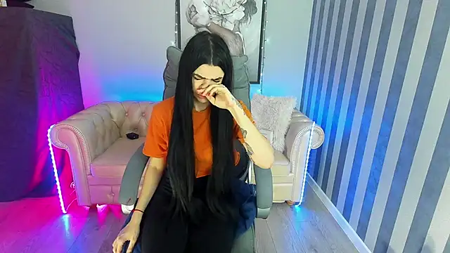 Tiffany lab online show from January 28, 2025, 1:27 pm