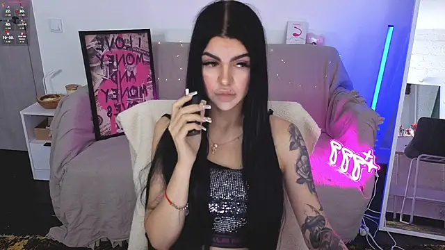 Tiffany lab online show from October 12, 2025, 8:24 am