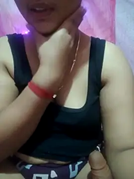 Super-Couple online show from November 24, 2025, 9:03 pm