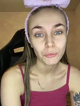 Burning girlss online show from January 14, 2025, 3:11 am