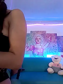 Sofi hot 4m online show from March 12, 2025, 4:02 pm