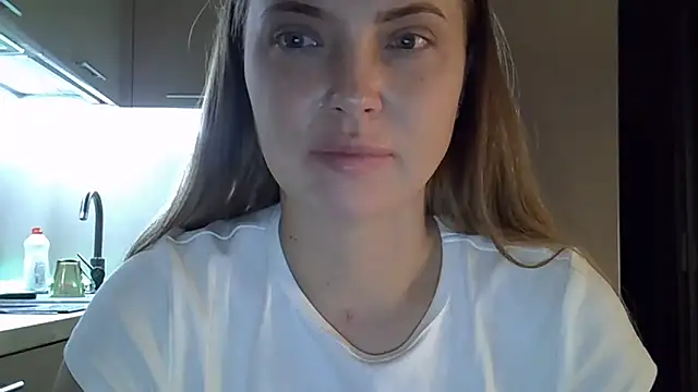 Snapshot of Lucky_Anna chatting on October 27, 2025, 10:47 pm Lucky Anna online show from October 27, 2025, 10:47 pm