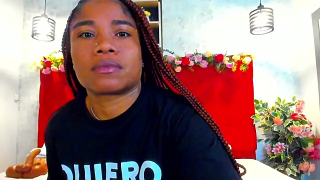 SilvannaFit online show from April 15, 2026, 11:50 am