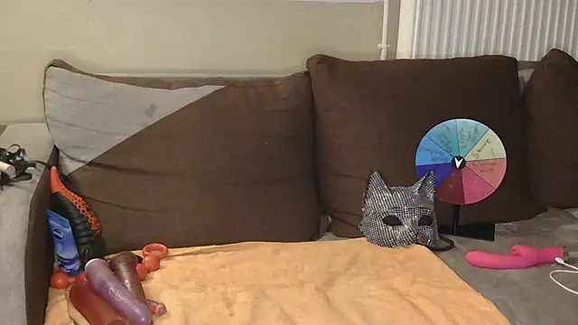 Snapshot of liloucamchaudee chatting on January 10, 2026, 7:59 pm liloucamchaudee online show from January 10, 2026, 7:59 pm