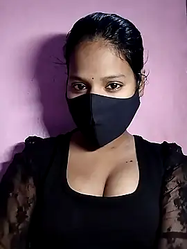 Shivani Tivari online show from January 3, 2025, 9:58 am