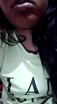 Shivani Tivari online show from February 1, 2025, 10:37 am