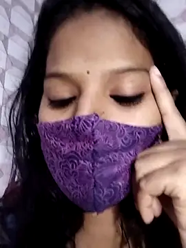 Shivani Tivari online show from March 9, 2025, 10:19 am