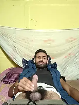 Snapshot of Skinny_Bigass_23 chatting on January 20, 2025, 5:37 am Skinny Bigass 23 online show from January 20, 2025, 5:37 am