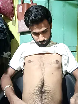 Snapshot of Skinny_Bigass_23 chatting on February 4, 2025, 7:11 pm Skinny Bigass 23 online show from February 4, 2025, 7:11 pm