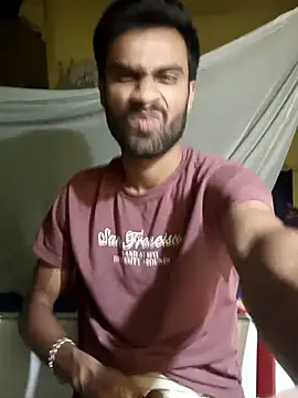 Snapshot of Skinny_Bigass_23 chatting on March 22, 2025, 7:31 pm Skinny Bigass 23 online show from March 22, 2025, 7:31 pm