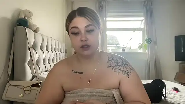 blairbella online show from February 27, 2025, 10:04 am