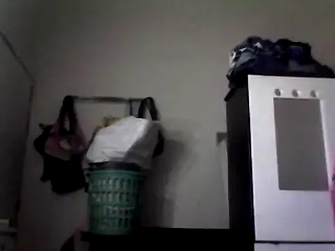 ariana crazzy online show from March 5, 2025, 5:40 am