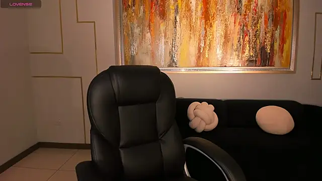 AlinaKravitz online show from December 20, 2025, 12:34 pm