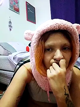 littledoll juicy online show from April 29, 2026, 4:49 am