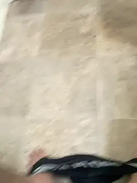 dvaughn3117 online show from January 6, 2026, 1:15 pm